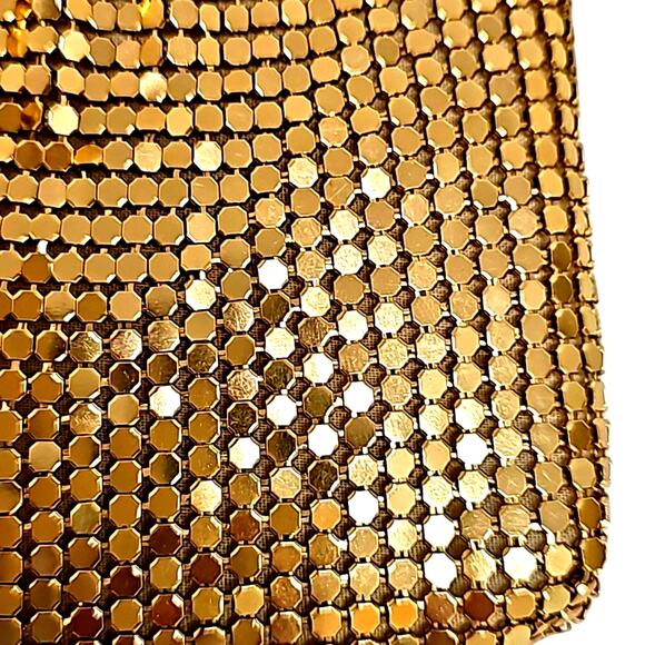 Gold Metal Mesh Purse Evening Bag Long Chain Zip Closure Cross Body 8.5" x 6" - Picture 6 of 8